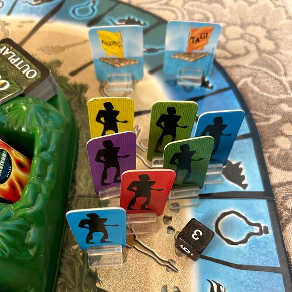 Survivor Board Game from 2000. Outwit, Outplay, Outlast - Picture 5 of 9